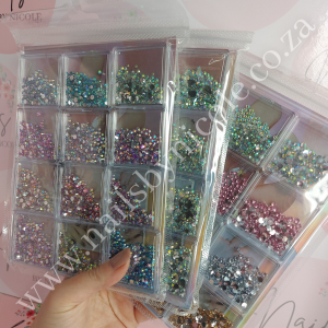 Nail Decorations – Rhinestones – 12 Grids