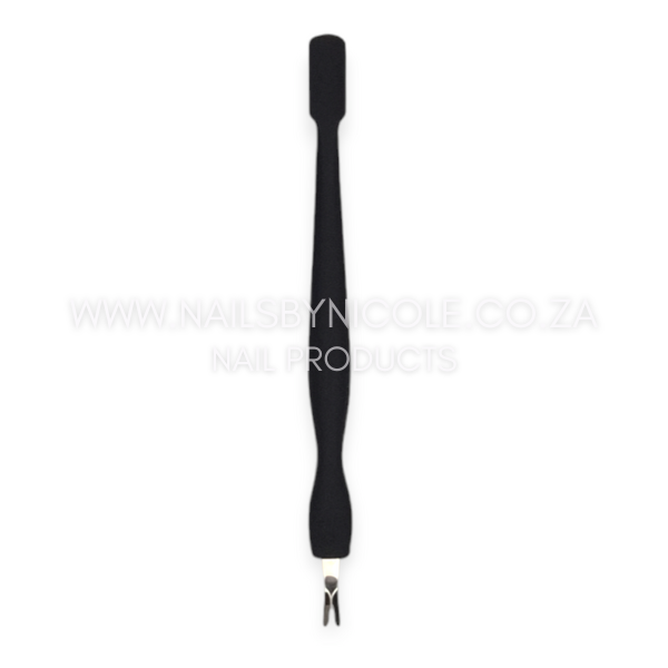 Cuticle Cutter & Silicone Pusher – Black