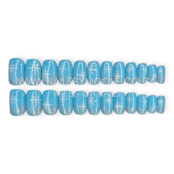 Luxury Press On Nails Set 20pc – Medium Square – Turquoise Blue & Snowflakes