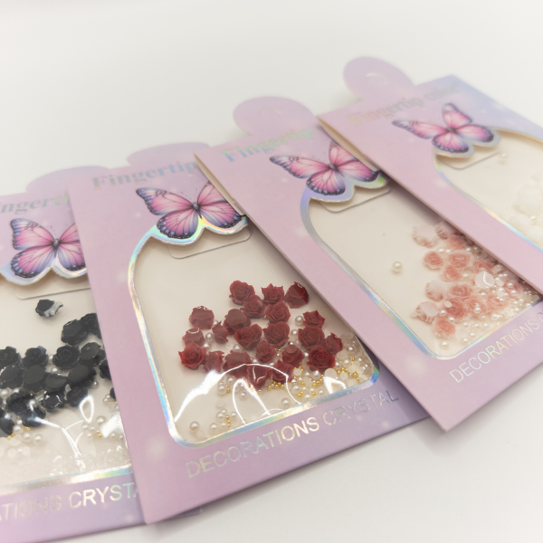 Nail Decoration – Rose’s & Pearl’s